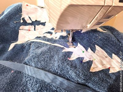 2 / Est-ce qu'il pique ou est-ce qu'il est piqu&eacute; ce sapin ? (M'ouais)