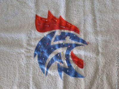 3 / Complètement épinglé ce logo .....