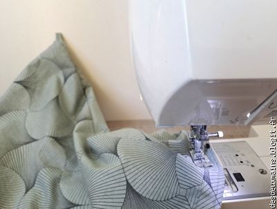 4 / . . . et extérieure .......